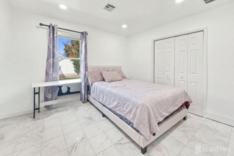 36 Fiume Street Iselin NJ 08830