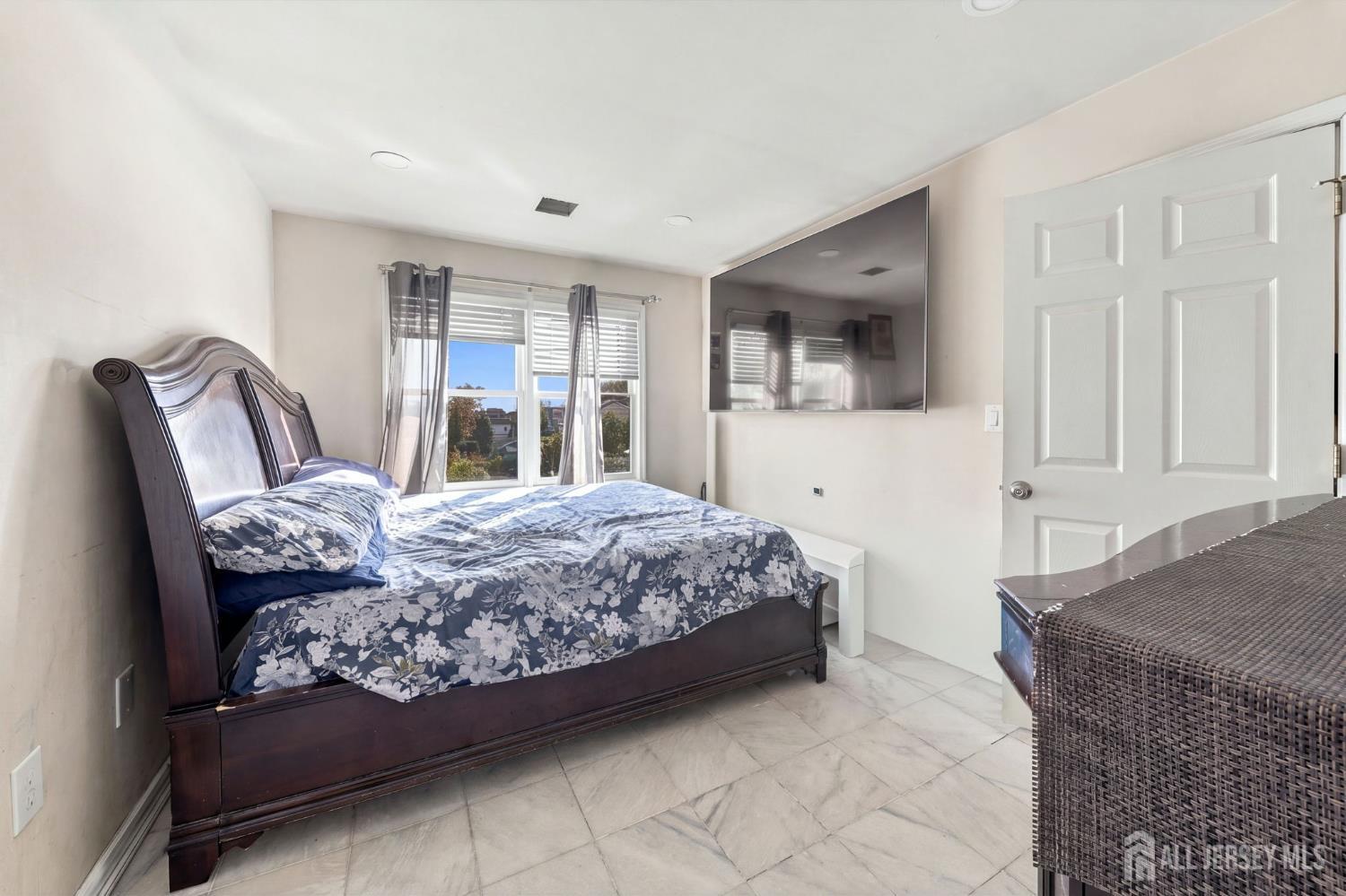 36 Fiume Street Iselin NJ 08830
