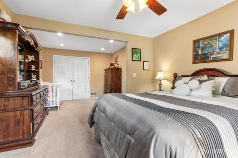 27 W James Place Iselin NJ 08830