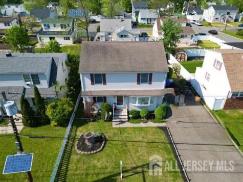27 W James Place Iselin NJ 08830