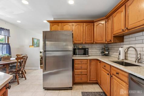 27 W James Place Iselin NJ 08830