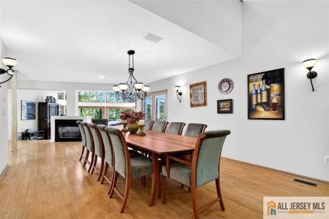 5 Pershing Court North Brunswick NJ 08902