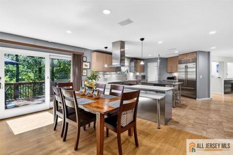 5 Pershing Court North Brunswick NJ 08902