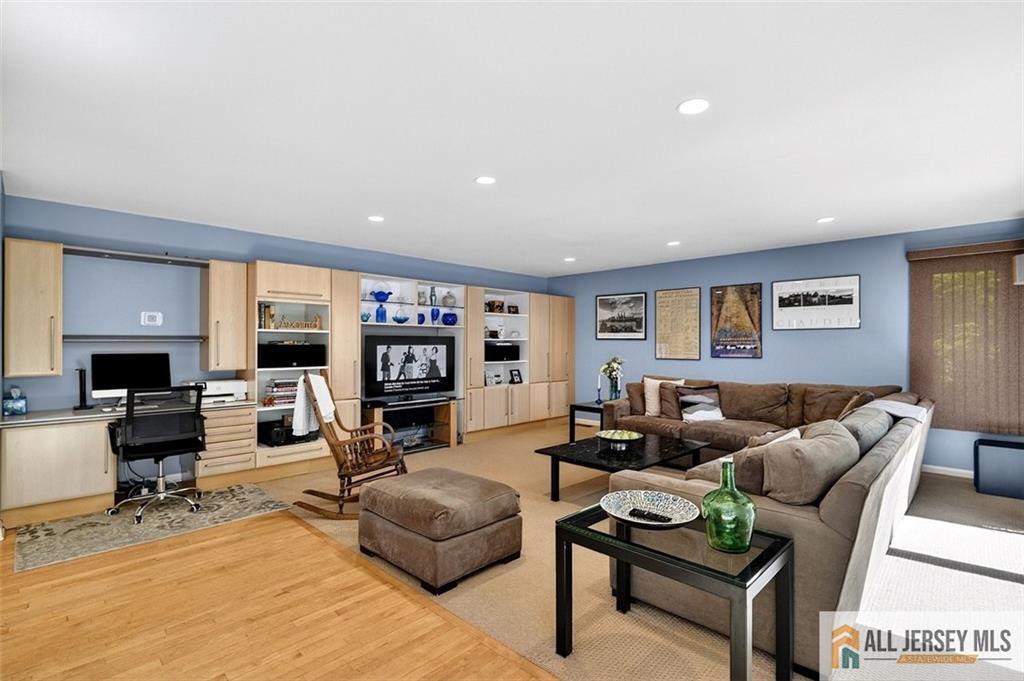 5 Pershing Court North Brunswick NJ 08902