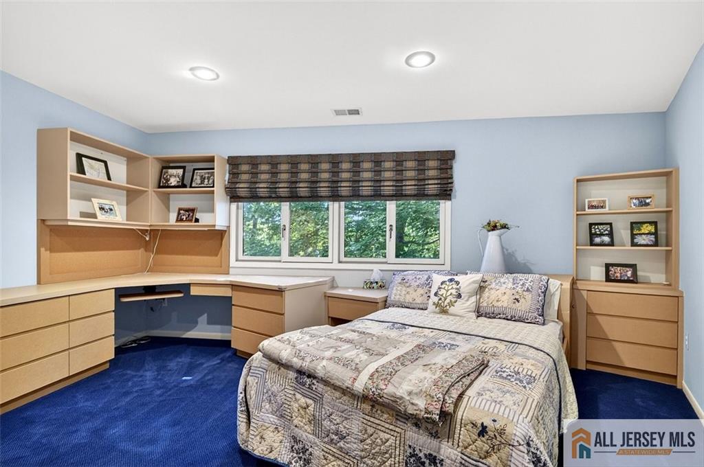 5 Pershing Court North Brunswick NJ 08902