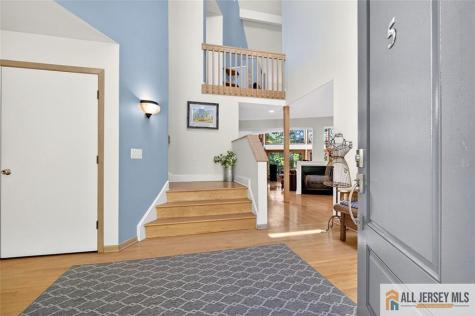5 Pershing Court North Brunswick NJ 08902