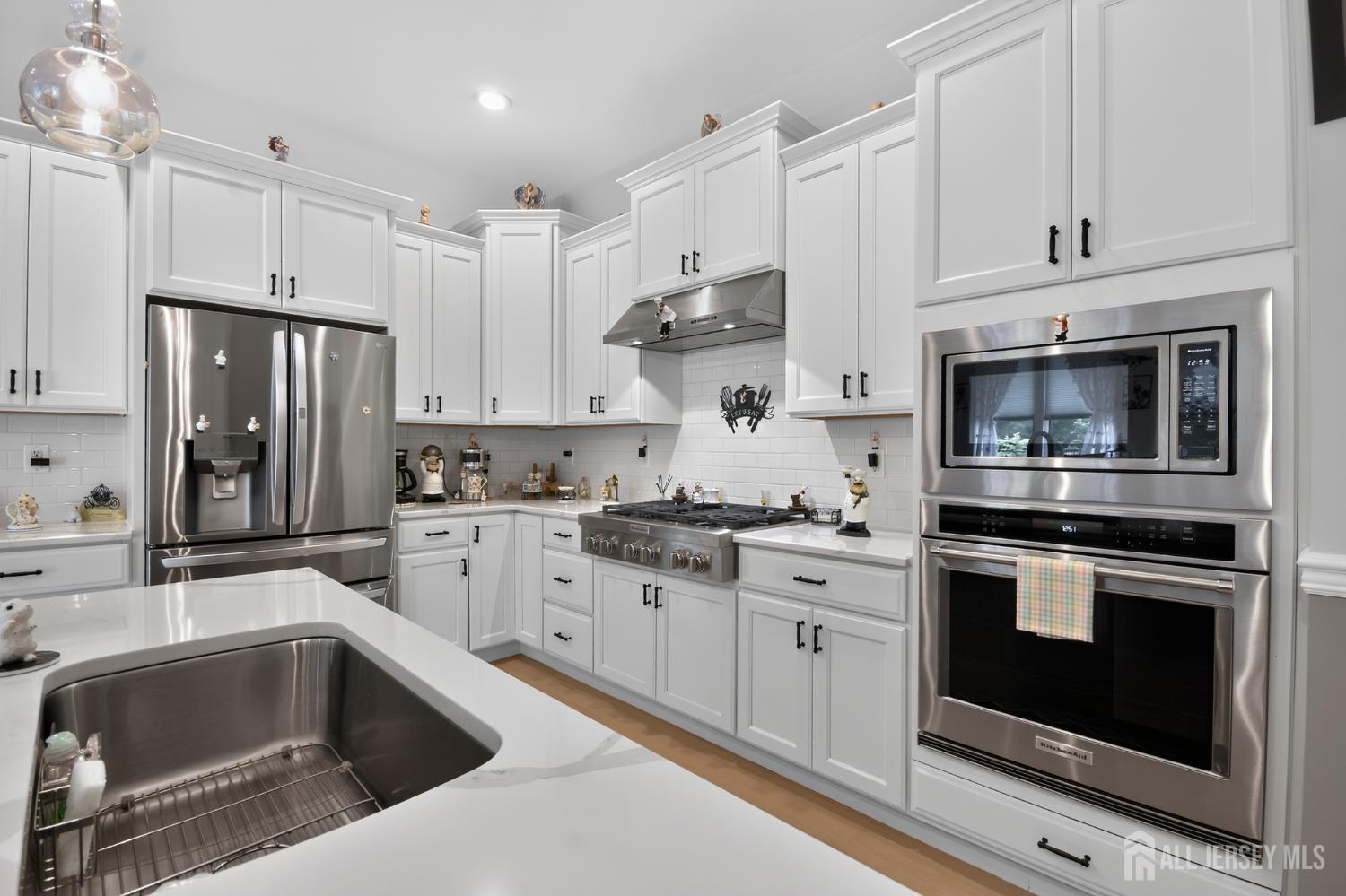 19 Magnolia Drive Freehold Twp NJ 07728