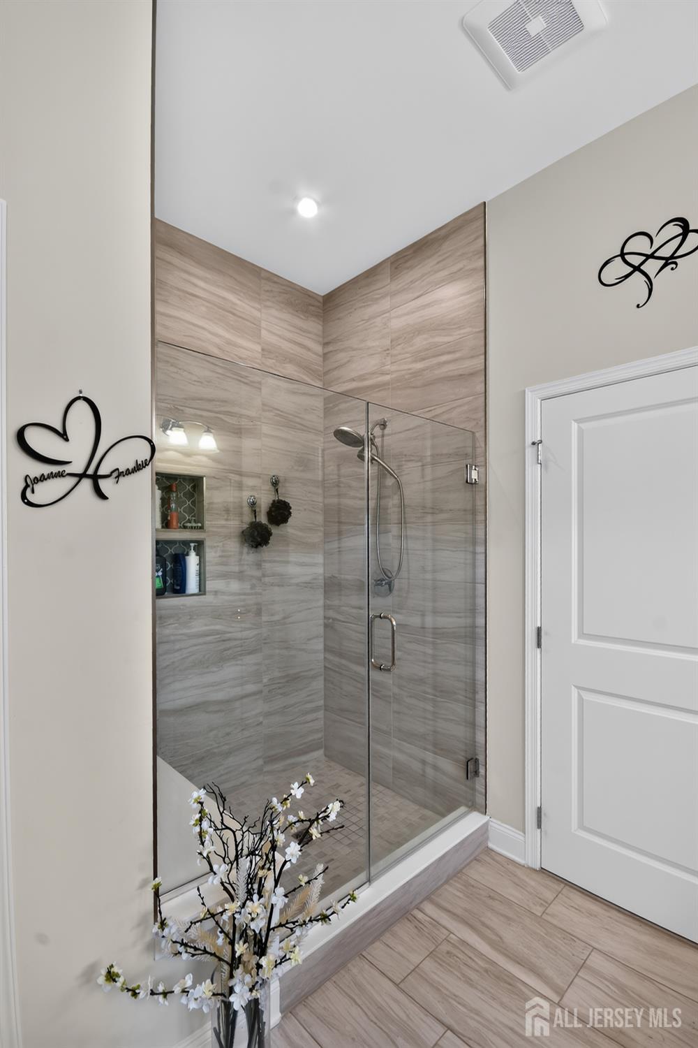 19 Magnolia Drive Freehold Twp NJ 07728