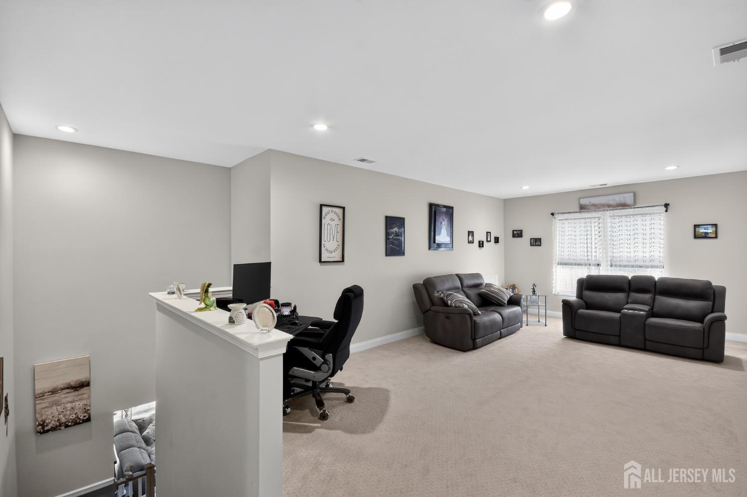 19 Magnolia Drive Freehold Twp NJ 07728