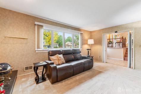 12 Sullivan Way East Brunswick NJ 08816