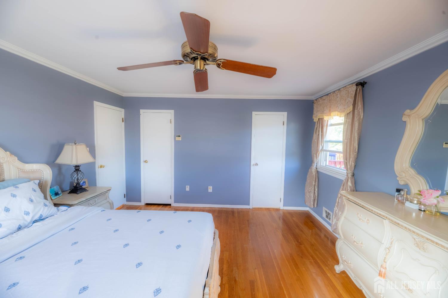 4 Charles Court Edison NJ 08820