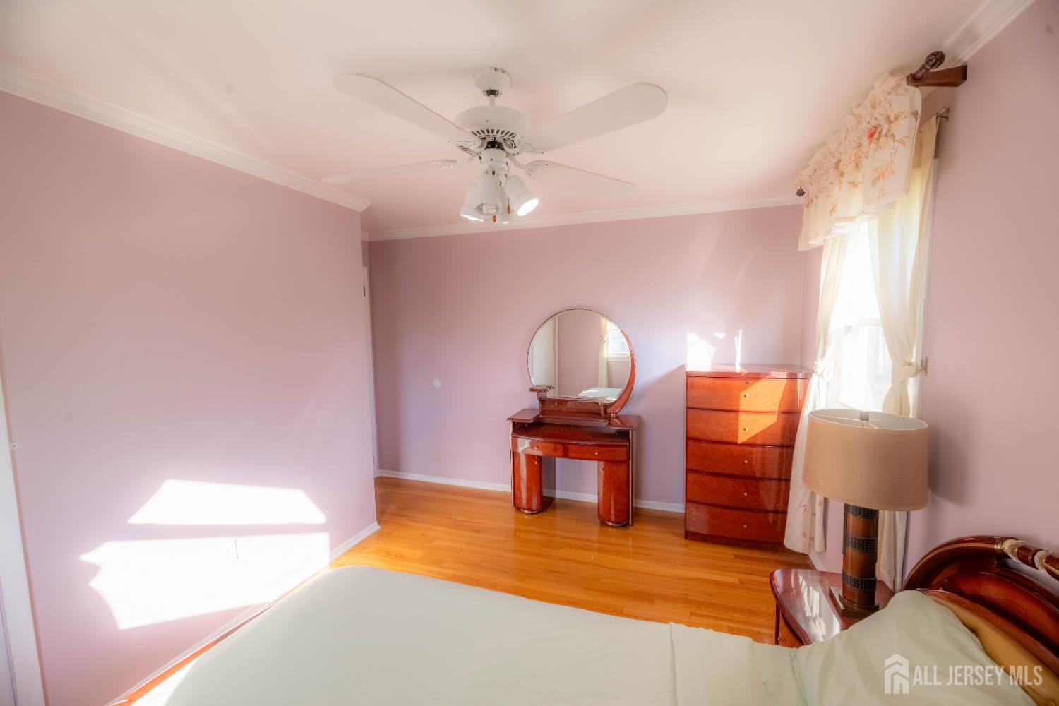 4 Charles Court Edison NJ 08820