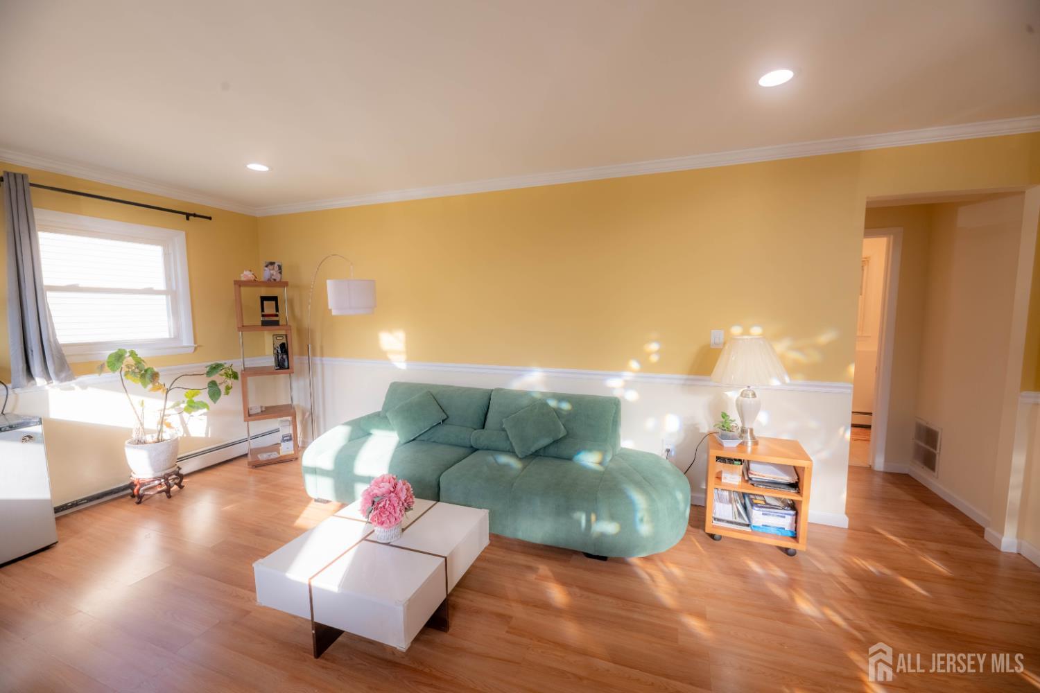 4 Charles Court Edison NJ 08820
