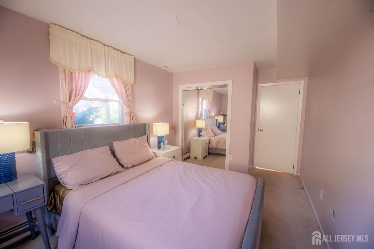 4 Charles Court Edison NJ 08820
