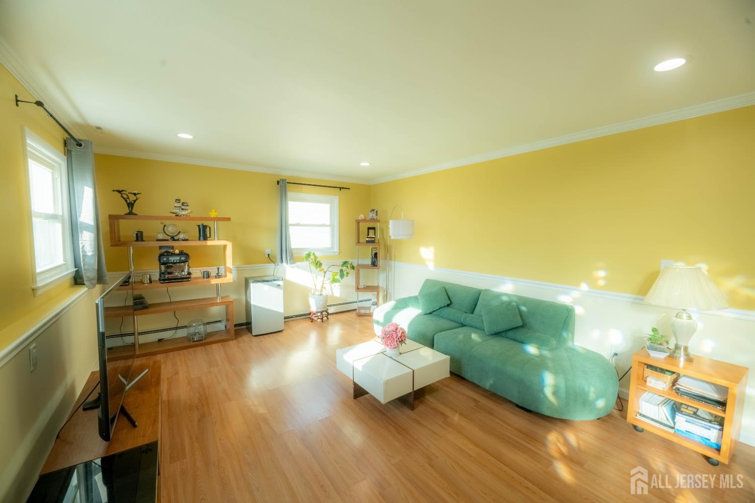 4 Charles Court Edison NJ 08820