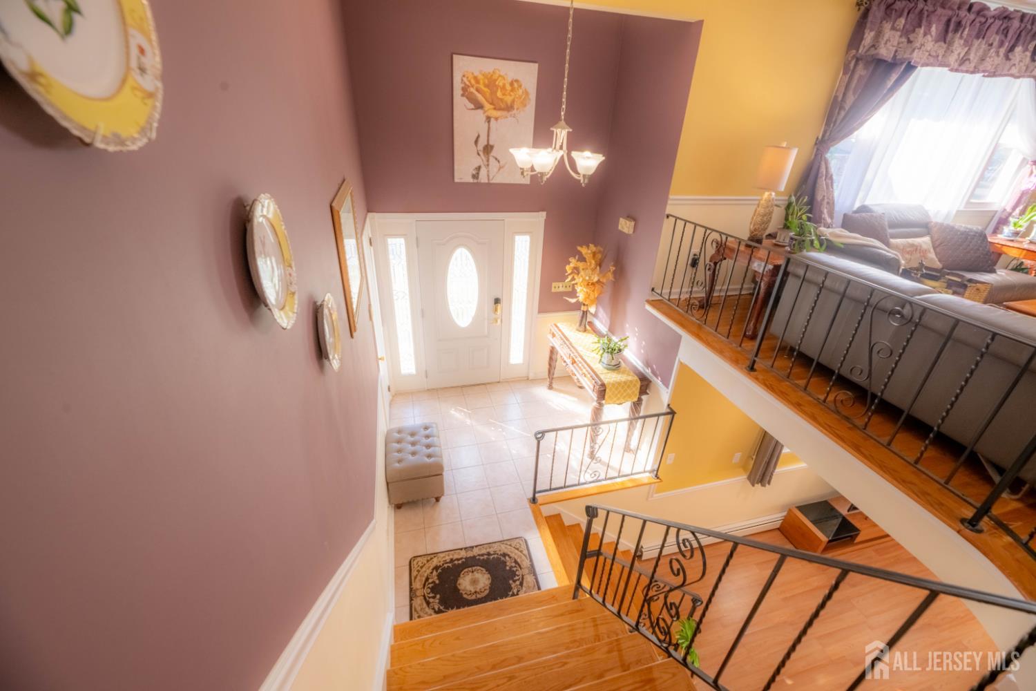 4 Charles Court Edison NJ 08820