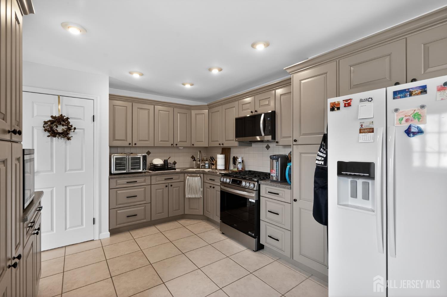 75 Grace Drive Old Bridge NJ 08857