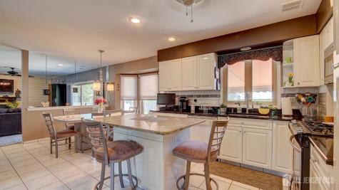43 Homestead Circle Marlboro NJ 07746