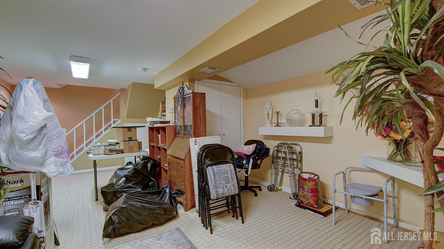 43 Homestead Circle Marlboro NJ 07746
