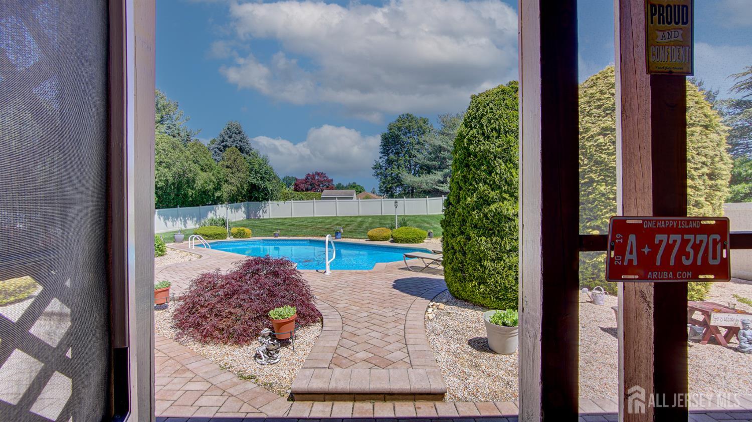 43 Homestead Circle Marlboro NJ 07746