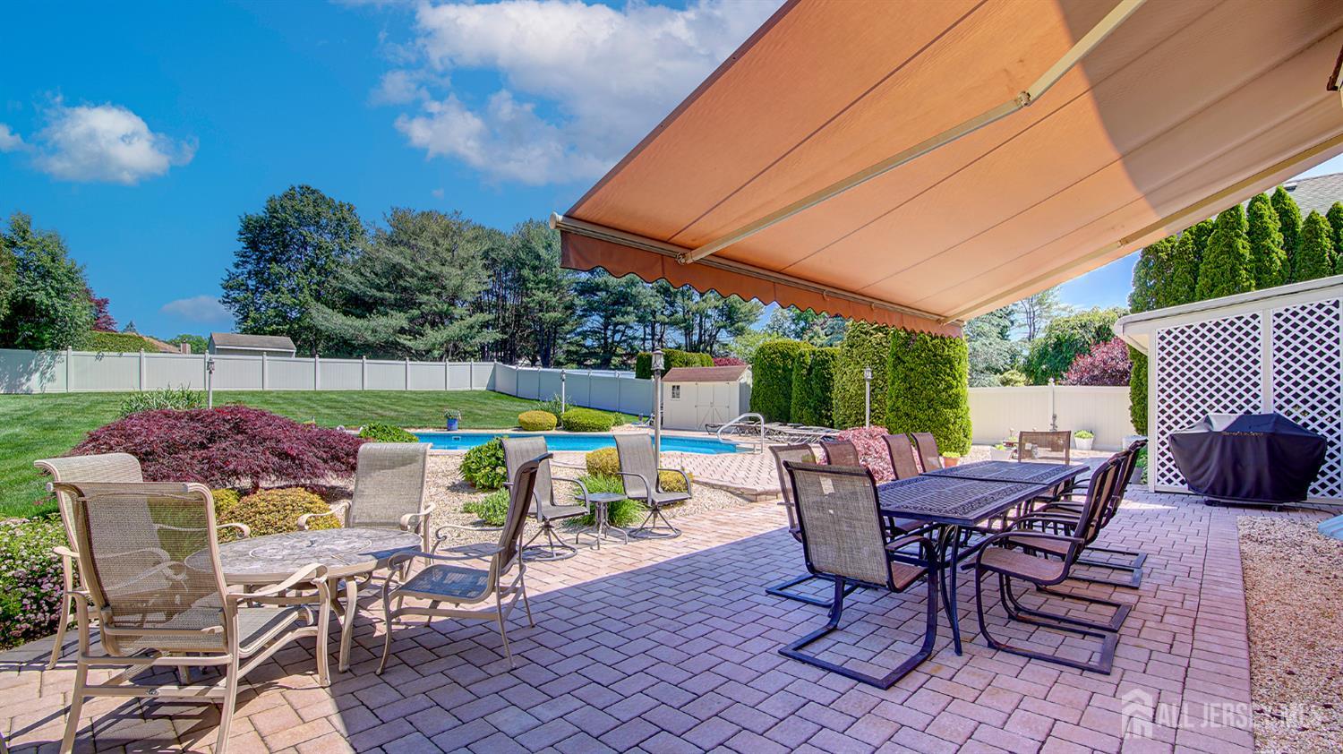 43 Homestead Circle Marlboro NJ 07746