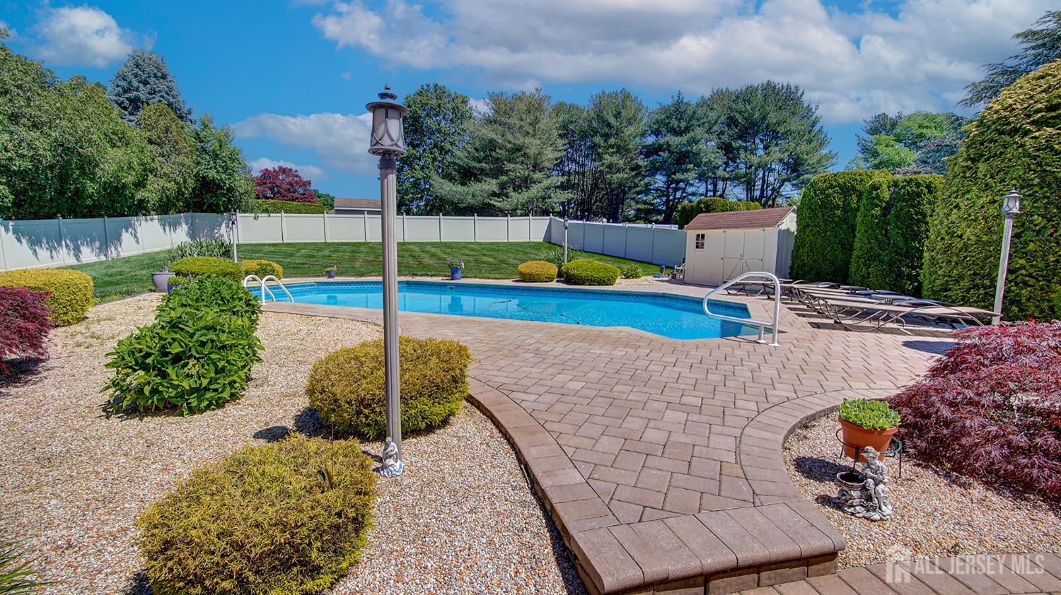 43 Homestead Circle Marlboro NJ 07746