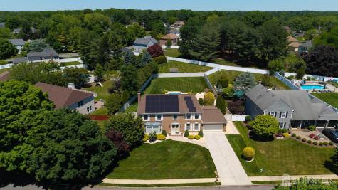43 Homestead Circle Marlboro NJ 07746