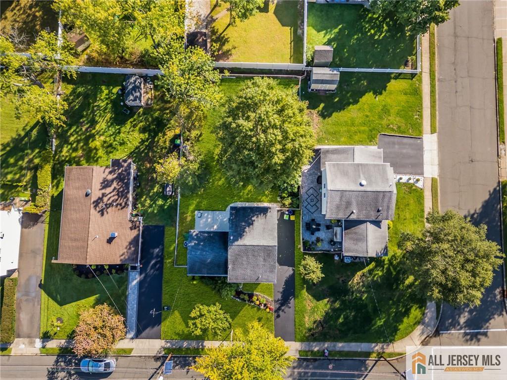 102 Avonridge Road Raritan NJ 08869