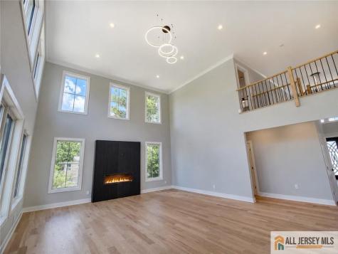 529 Wood Avenue Edison NJ 08820