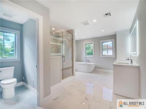 529 Wood Avenue Edison NJ 08820
