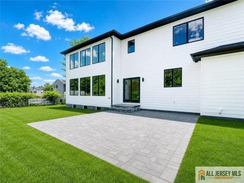 529 Wood Avenue Edison NJ 08820