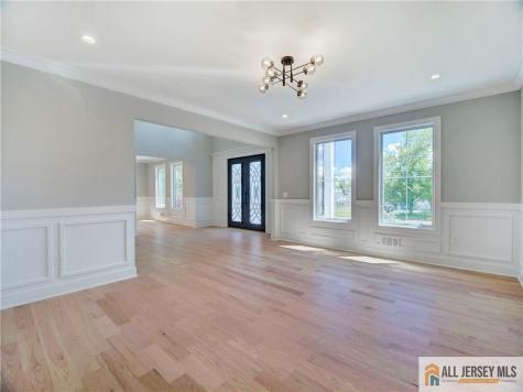 529 Wood Avenue Edison NJ 08820