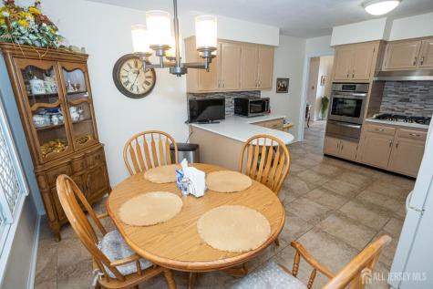 2 Wisz Place Sayreville NJ 08872