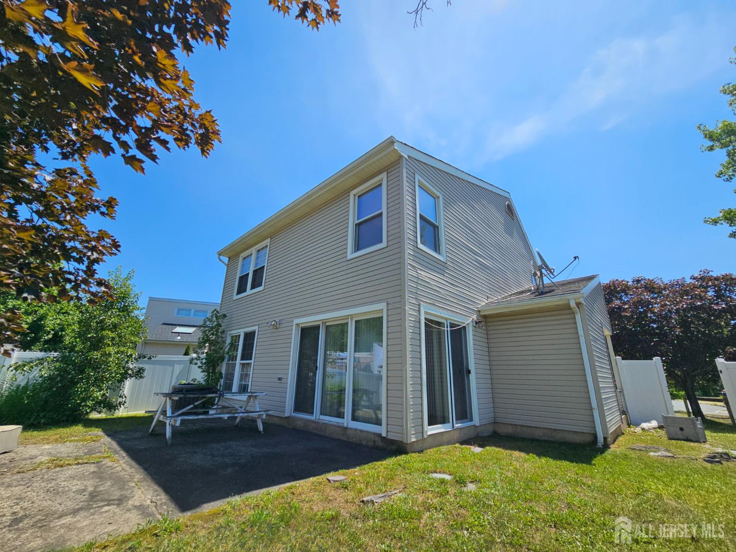 9 Mockingbird Lane South Brunswick NJ 08810