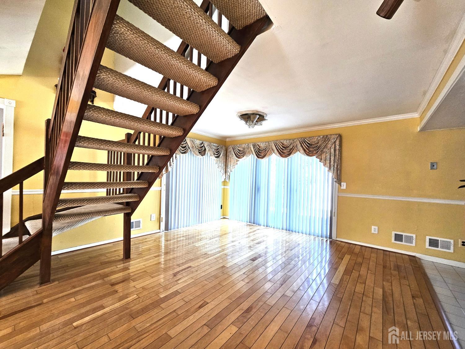 9 Mockingbird Lane South Brunswick NJ 08810