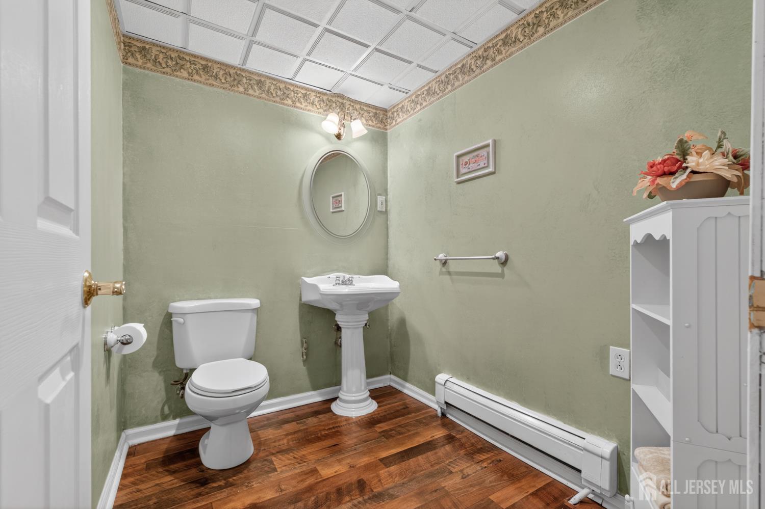 185 Fresh Ponds Road South Brunswick NJ 08852