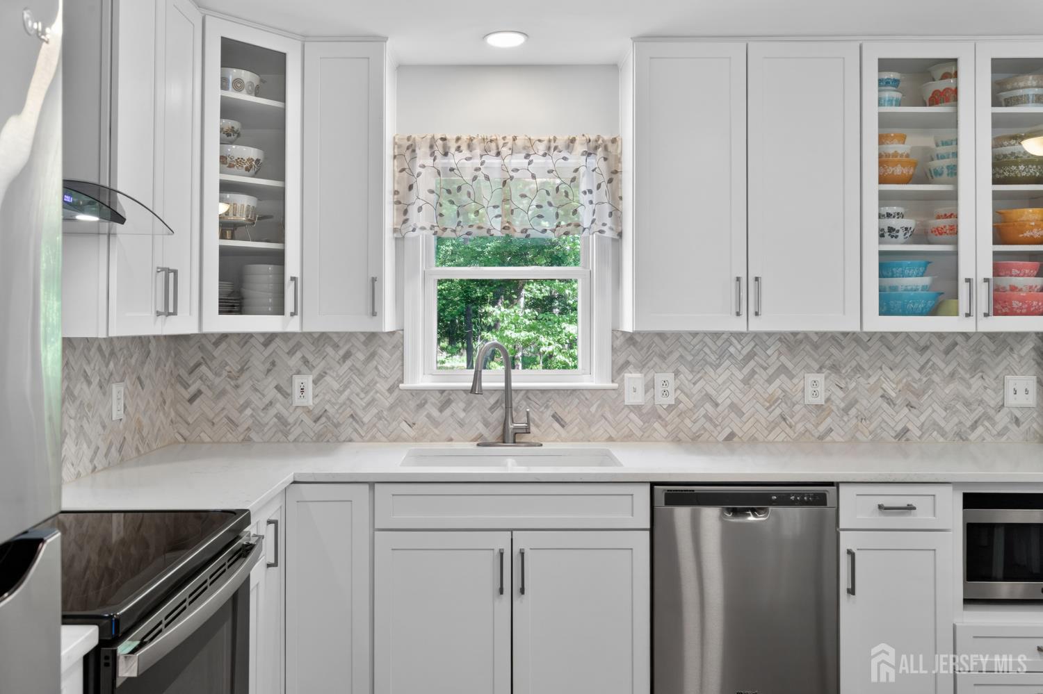 185 Fresh Ponds Road South Brunswick NJ 08852