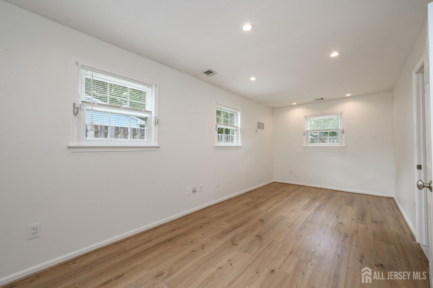318 Hemlock Drive Lacey NJ 08734