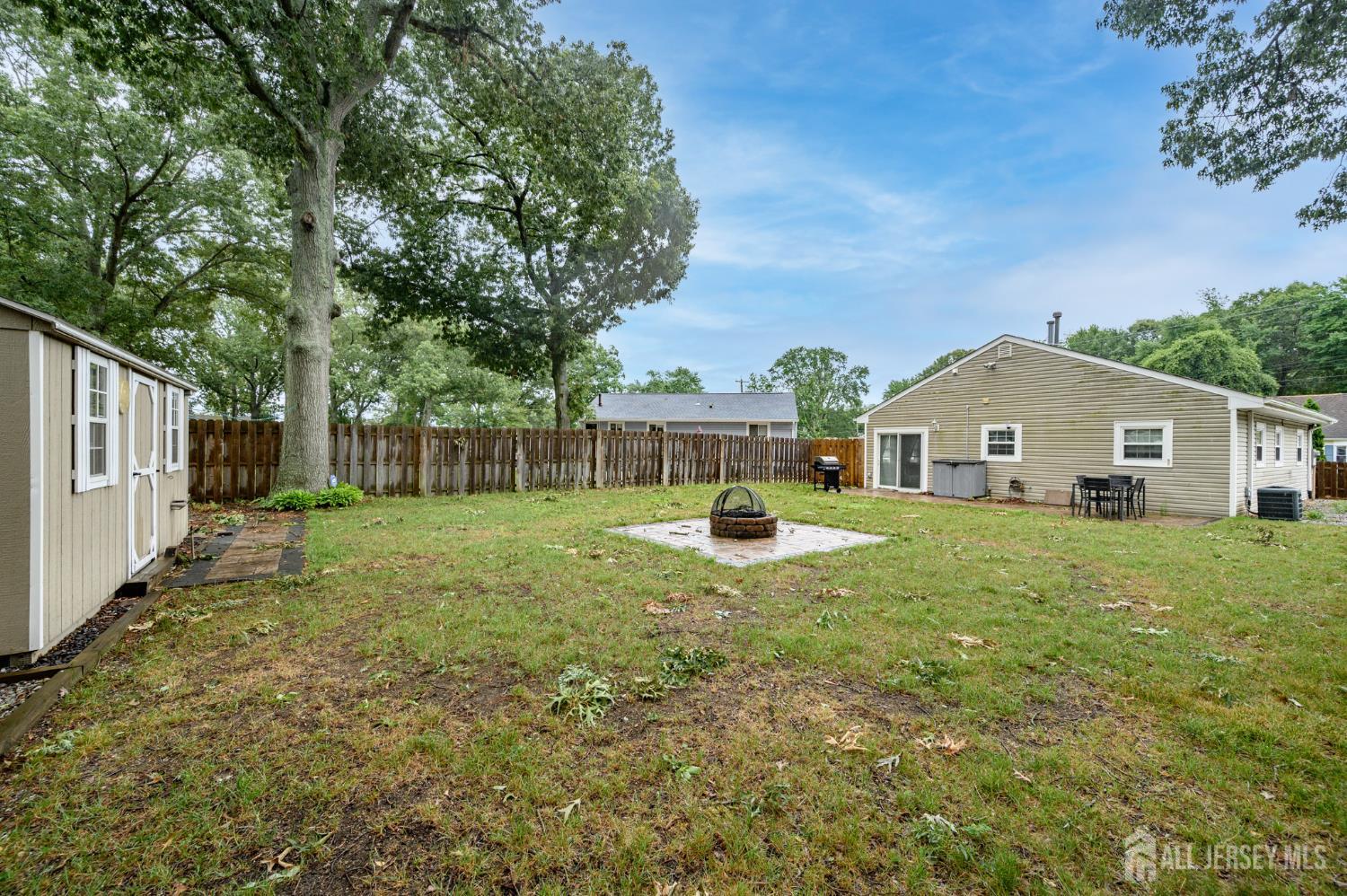 318 Hemlock Drive Lacey NJ 08734