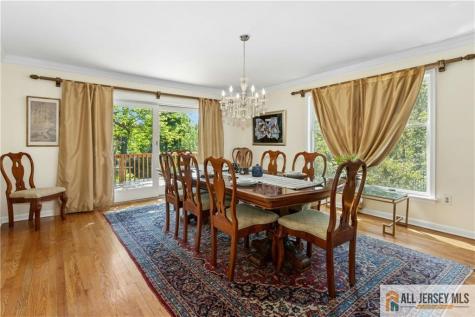 60 Evergreen Lane Watchung NJ 07069