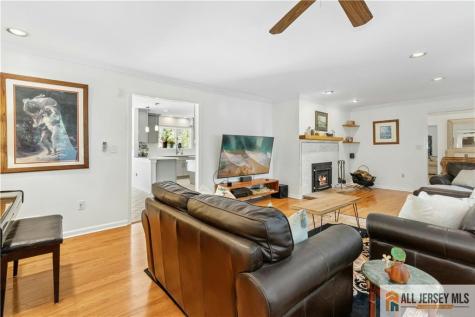 60 Evergreen Lane Watchung NJ 07069