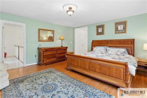 60 Evergreen Lane Watchung NJ 07069
