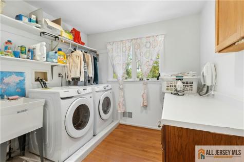 60 Evergreen Lane Watchung NJ 07069