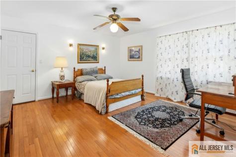 60 Evergreen Lane Watchung NJ 07069