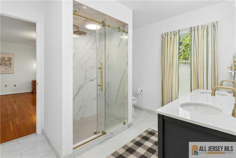 60 Evergreen Lane Watchung NJ 07069