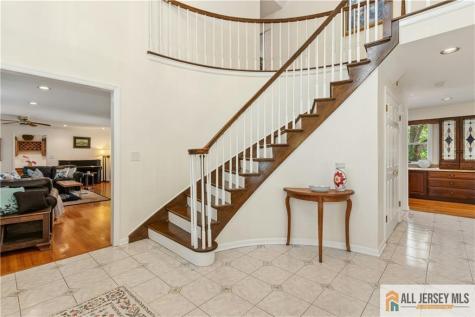 60 Evergreen Lane Watchung NJ 07069