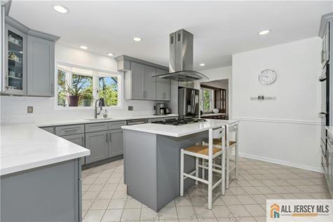 60 Evergreen Lane Watchung NJ 07069