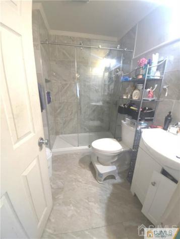 987 Floyd Terrace Union Twp NJ 07083