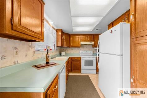 376 Stirling Drive Monroe NJ 08831
