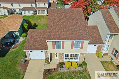 376 Stirling Drive Monroe NJ 08831